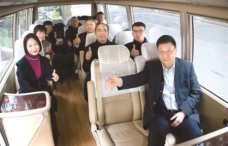 20240306-1-邦普循環(huán)組織收看第十四屆全國人民代表大會(huì)第二次會(huì)議開幕會(huì).jpg