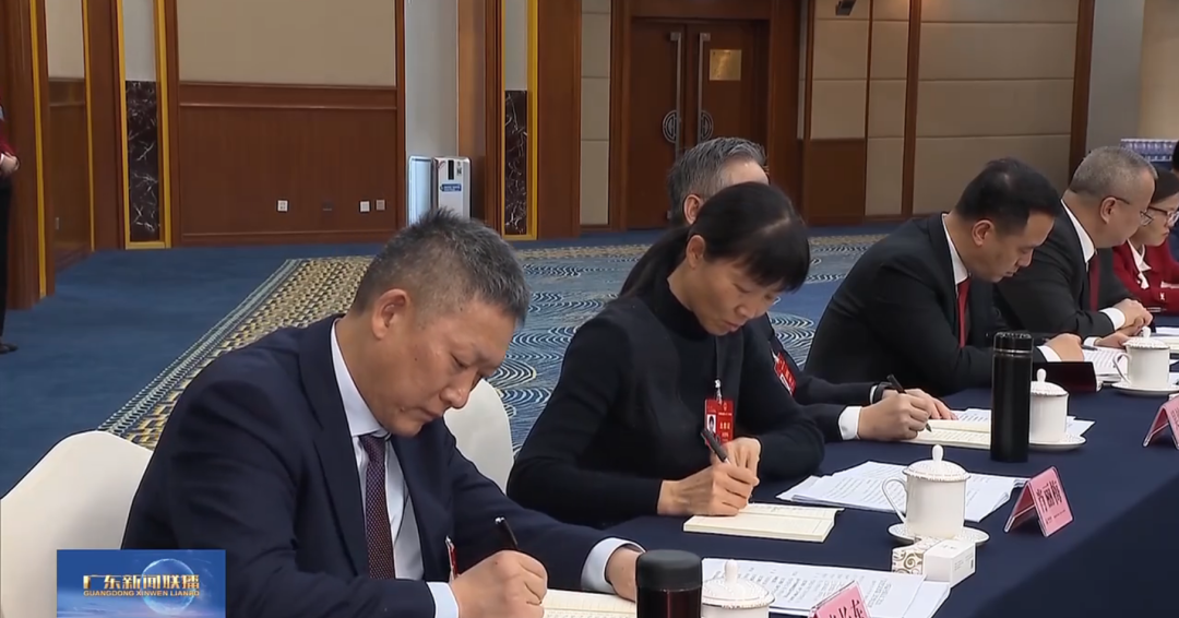 20240306-3-全國人大代表李長東：加快發(fā)展方式綠色轉(zhuǎn)型，助力實(shí)現(xiàn)“雙碳”目標(biāo).png